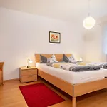 Behler * كريسبرون ام بوندنس